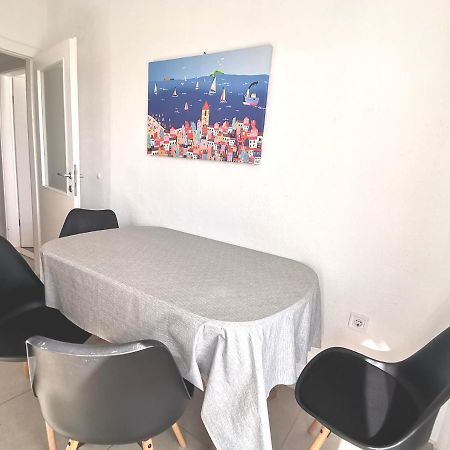 Apt White Idyll, 3 Bedrooms, 3 Bathrooms, Terrace Apt Promajna Eksteriør billede